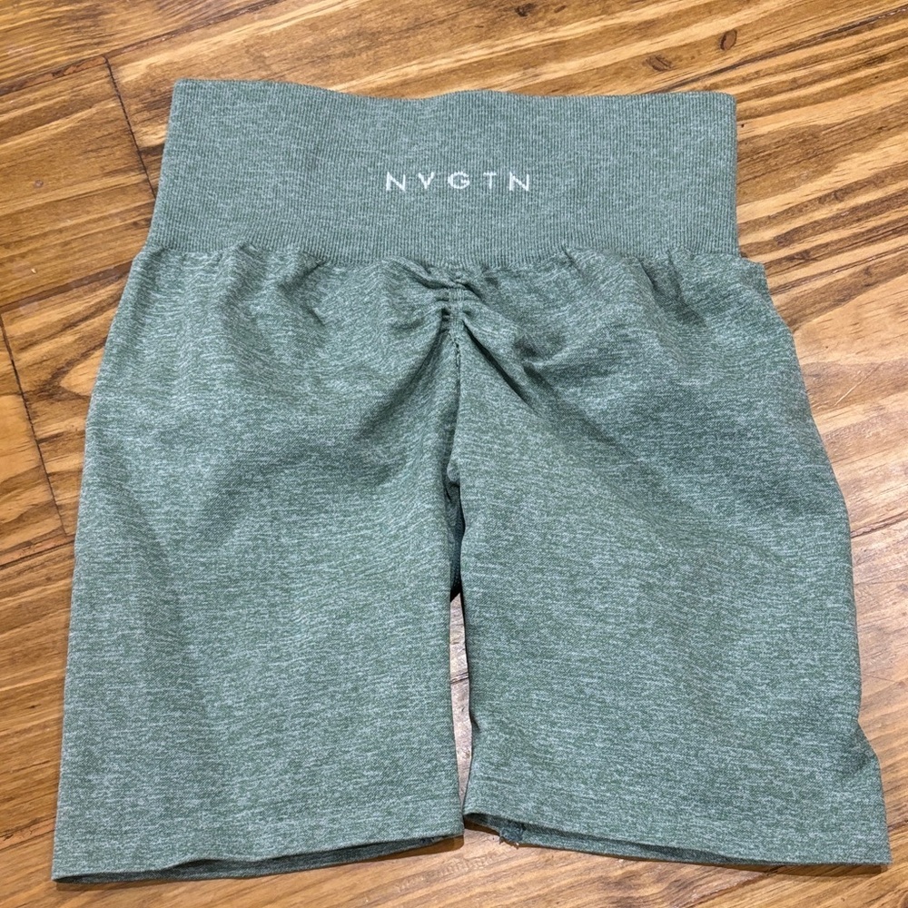 NVGTN Green Contour Seamless Shorts Size Small